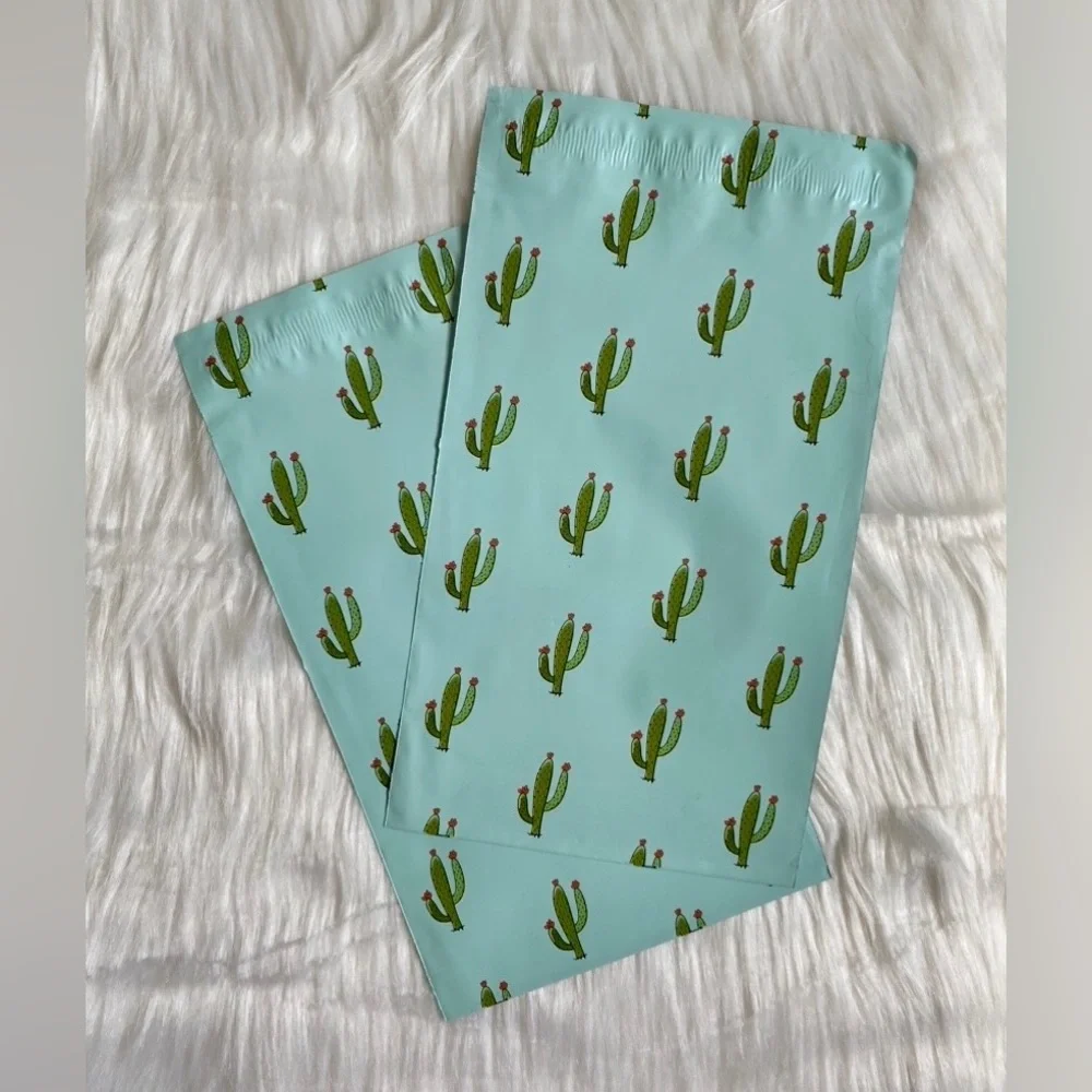 50 10x13 and 50 6x9 Cactus Poly Mailers Plus Stickers